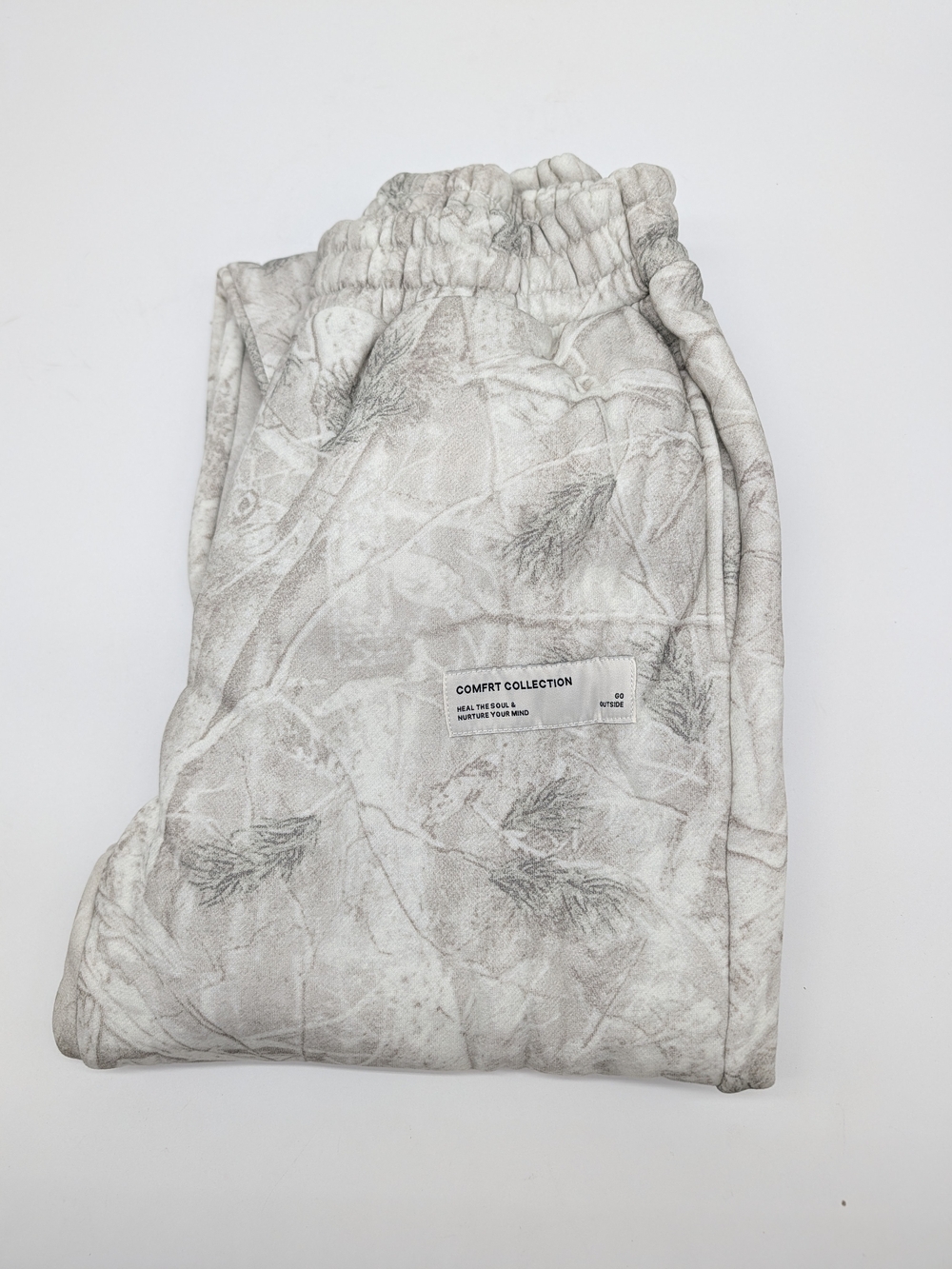 NEW Comfrt Camo Silver Birch Sweatpants Small - Picture 2 of 4